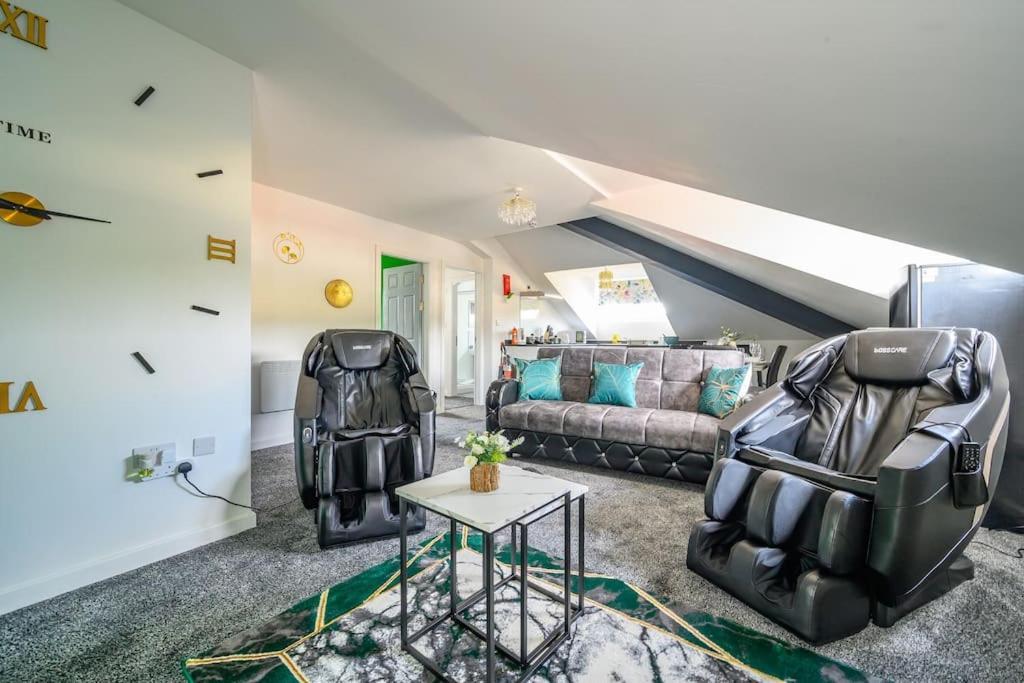 -3f421- For Your Relaxed, Cosy Stay, Free Parking