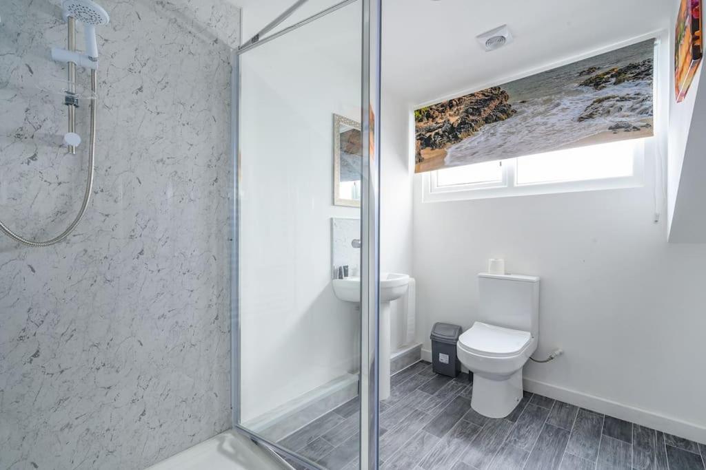 Apartment -3f421- For Your Relaxed, Cosy Stay, Free Parking *