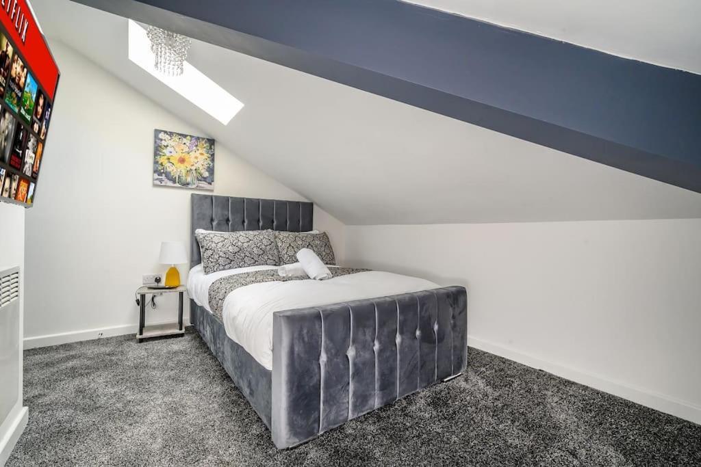 -3f421- For Your Relaxed, Cosy Stay, Free Parking * Batley